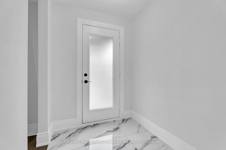 Property Photo: 10 Gordon Street ON L8L 3H2