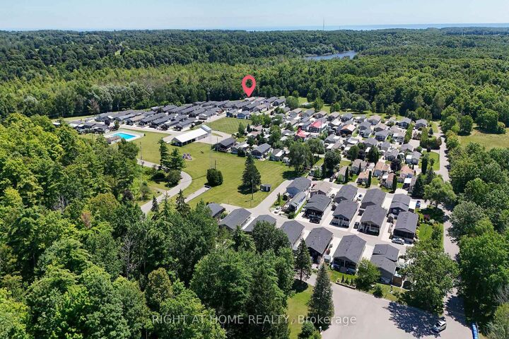 Property Photo:  4449 Milburough Line 5 Beech Street  ON L7P 0C5 