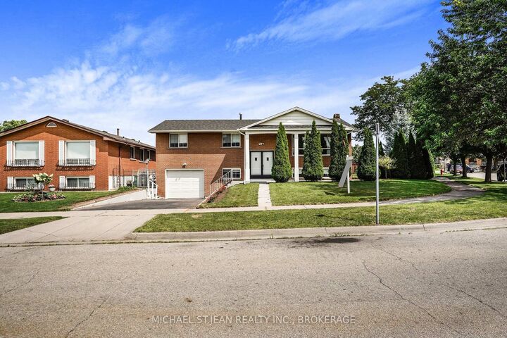 Photo de la propriété:  72 Eastbury Drive  ON L8E 2V5 