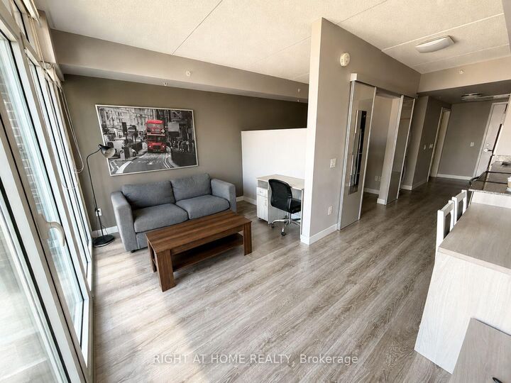 Property Photo: 250 Albert Street 713 ON N2L 0H5