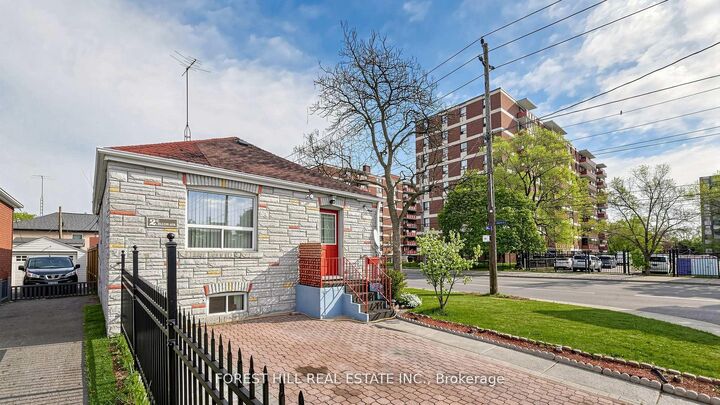 Property Photo: 2 Ellins Avenue ON M6N 2A1