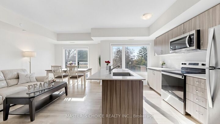 56 Elizabeth Street 1404 — photo 1