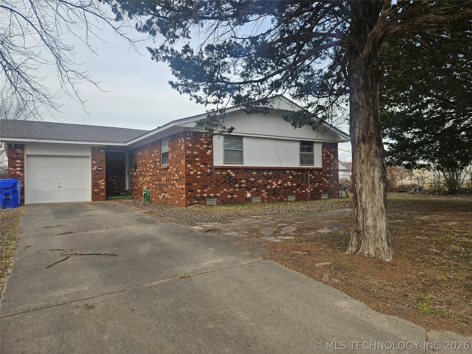 Property Photo:  4310 E 75th Street N  OK 74446 