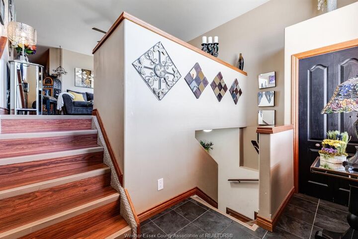 Property Photo: 420 Marla Crescent ON N8L 1B9