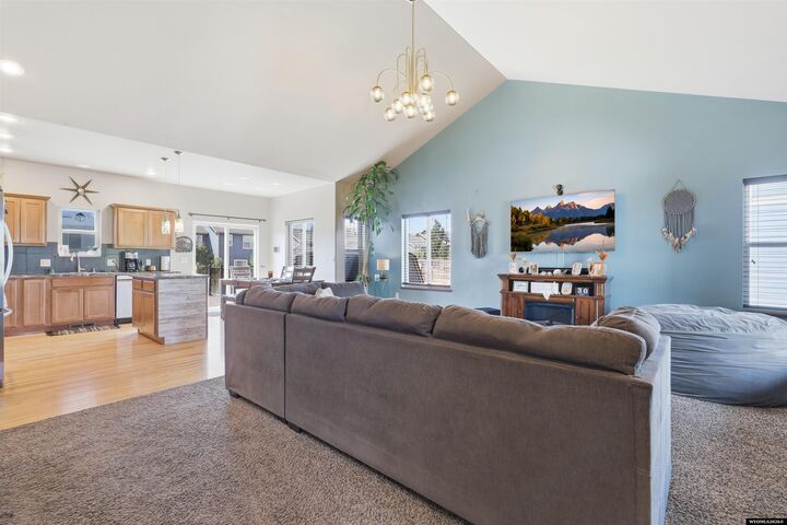 Property Photo:  954 South 4th Avenue  WY 82644 