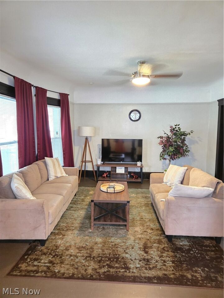 Property Photo:  1450 E 110th Street  OH 44106 