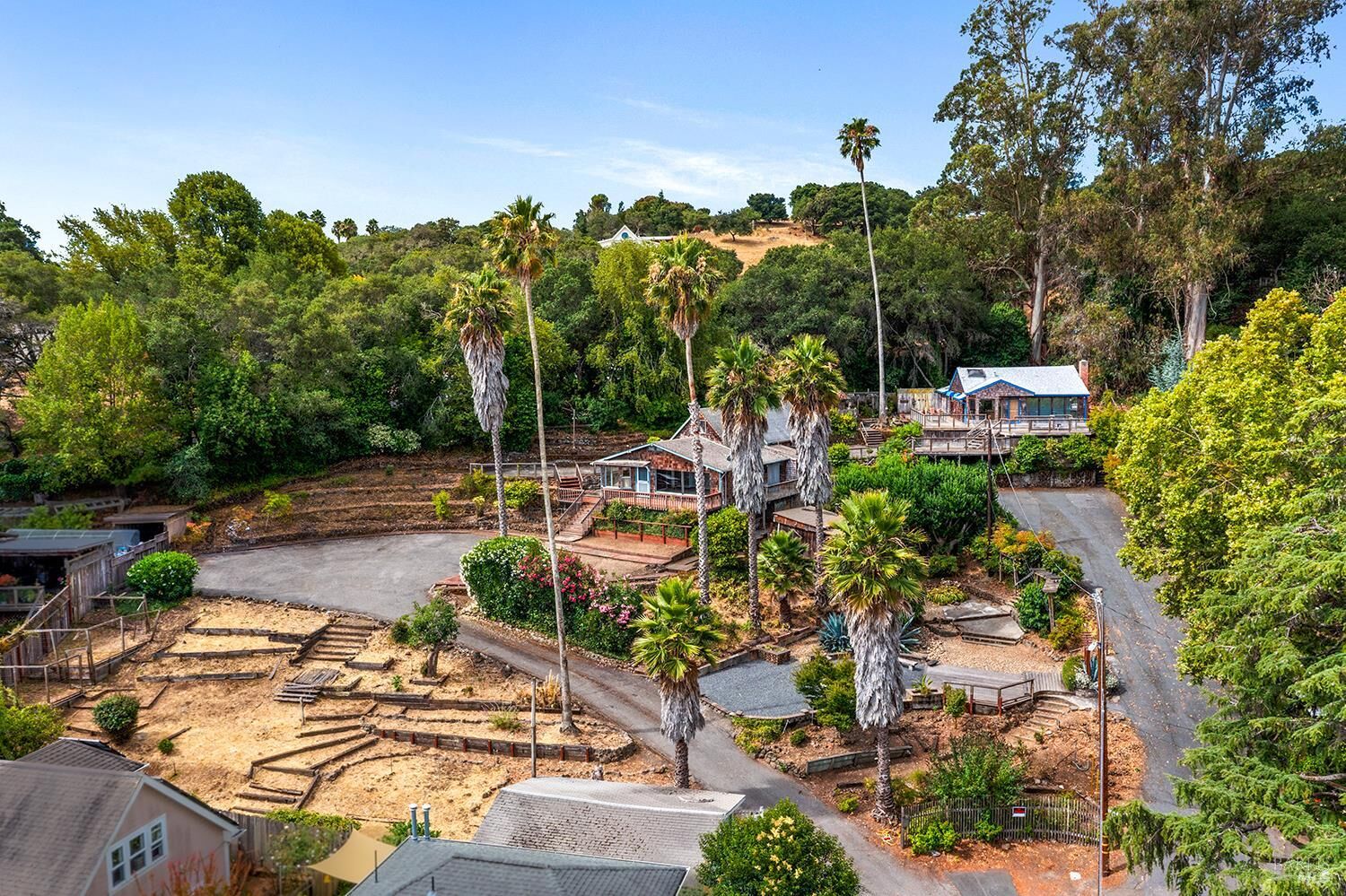 Property Photo: 25 35 Linda Vista Terrace CA 94952