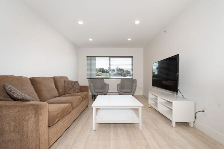 Property Photo:  4548 Hastings Street  BC V5C 2K4 