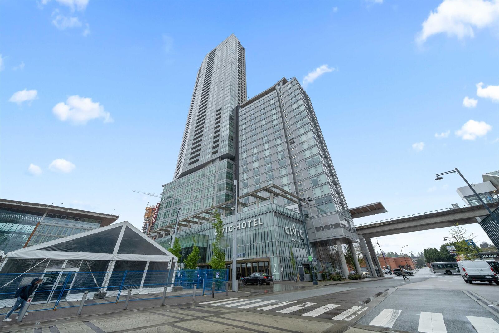 Property Photo: 13495 Central Avenue 2908 BC V3T 0K2