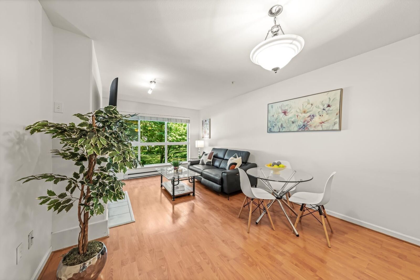 Property Photo: 5900 Dover Crescent 205 BC V7C 5R4