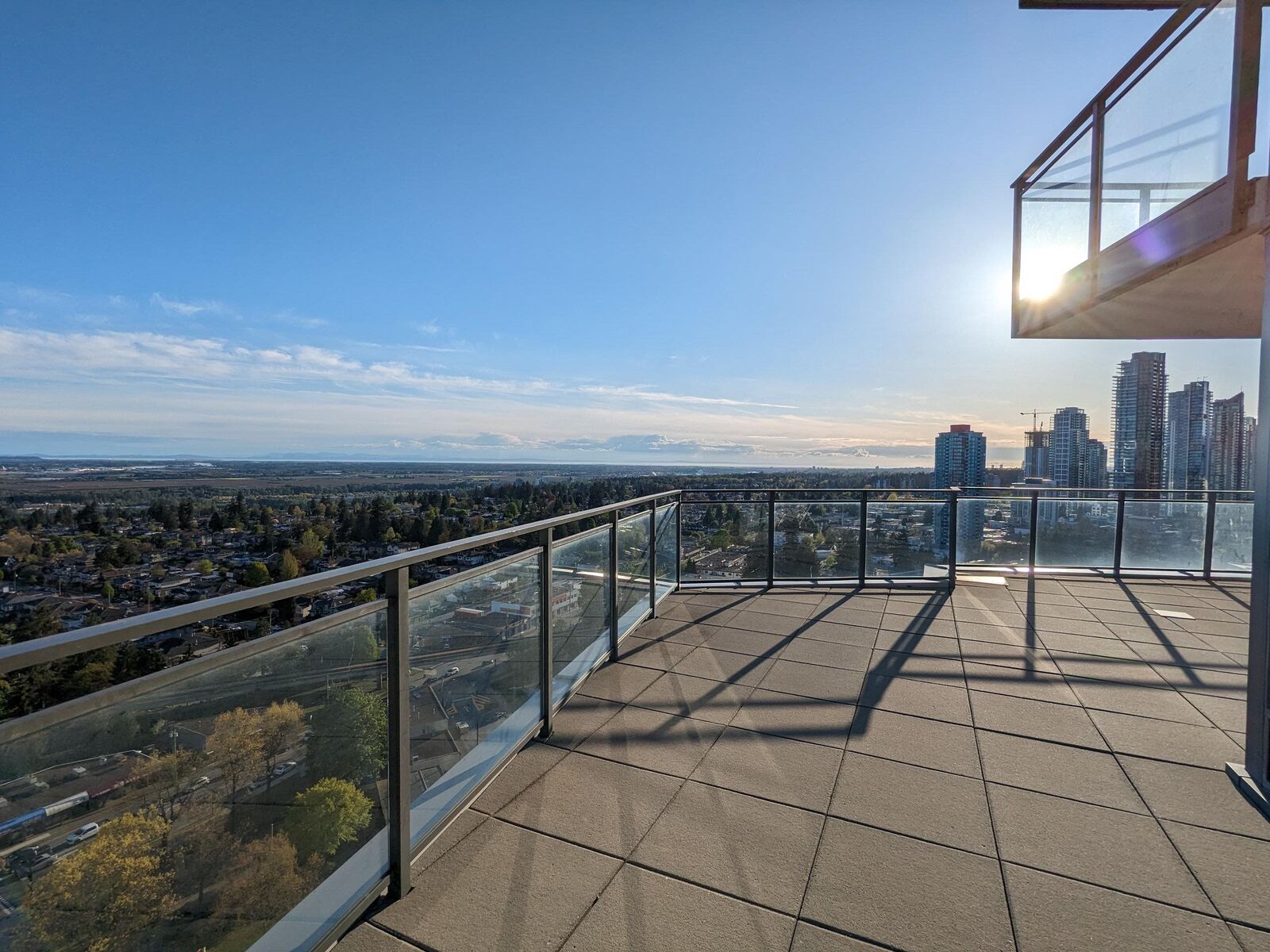 Property Photo: 4900 Lennox Lane 2701 BC V5H 0G9