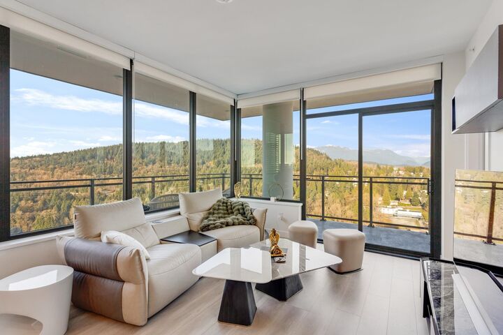 Property Photo: 626 Claremont Street 2605 BC V3J 0T1