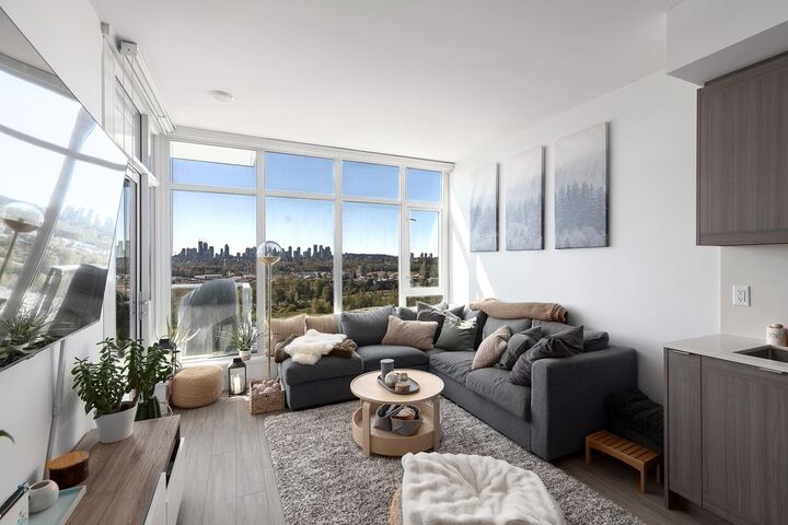 Property Photo: 2351 Beta Avenue 2209 BC V5C 0M2