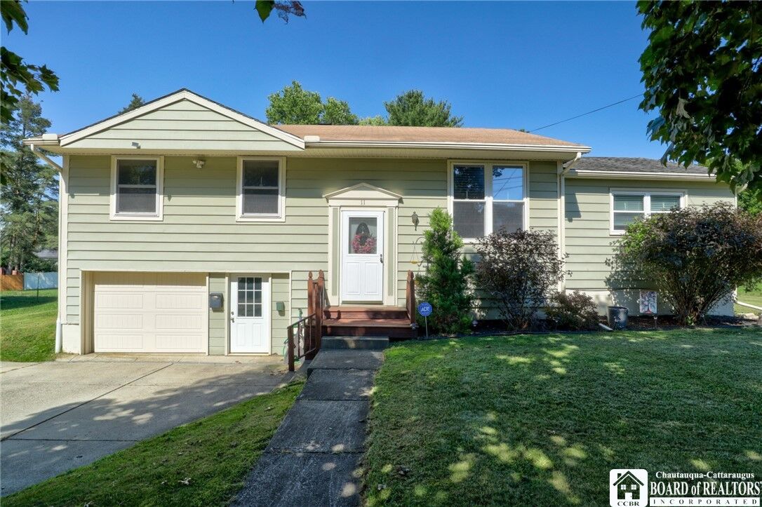 Property Photo:  11 Arden Parkway  NY 14701 