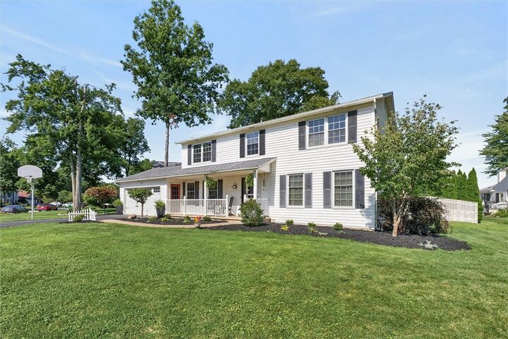 Property Photo:  191 Creighton Lane  NY 14612 