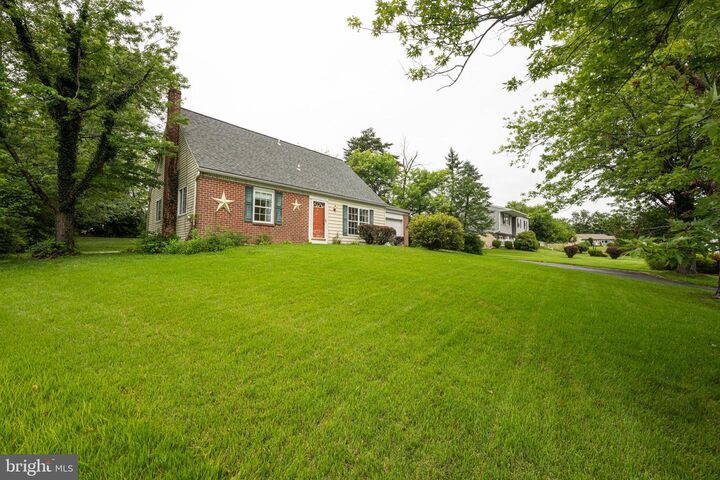 Property Photo:  134 Primrose Lane  PA 19464 