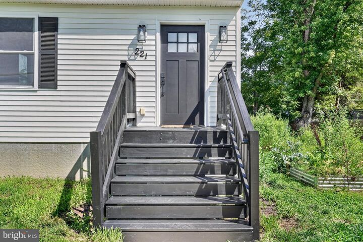 Property Photo:  221 Truman Avenue  NJ 08028 