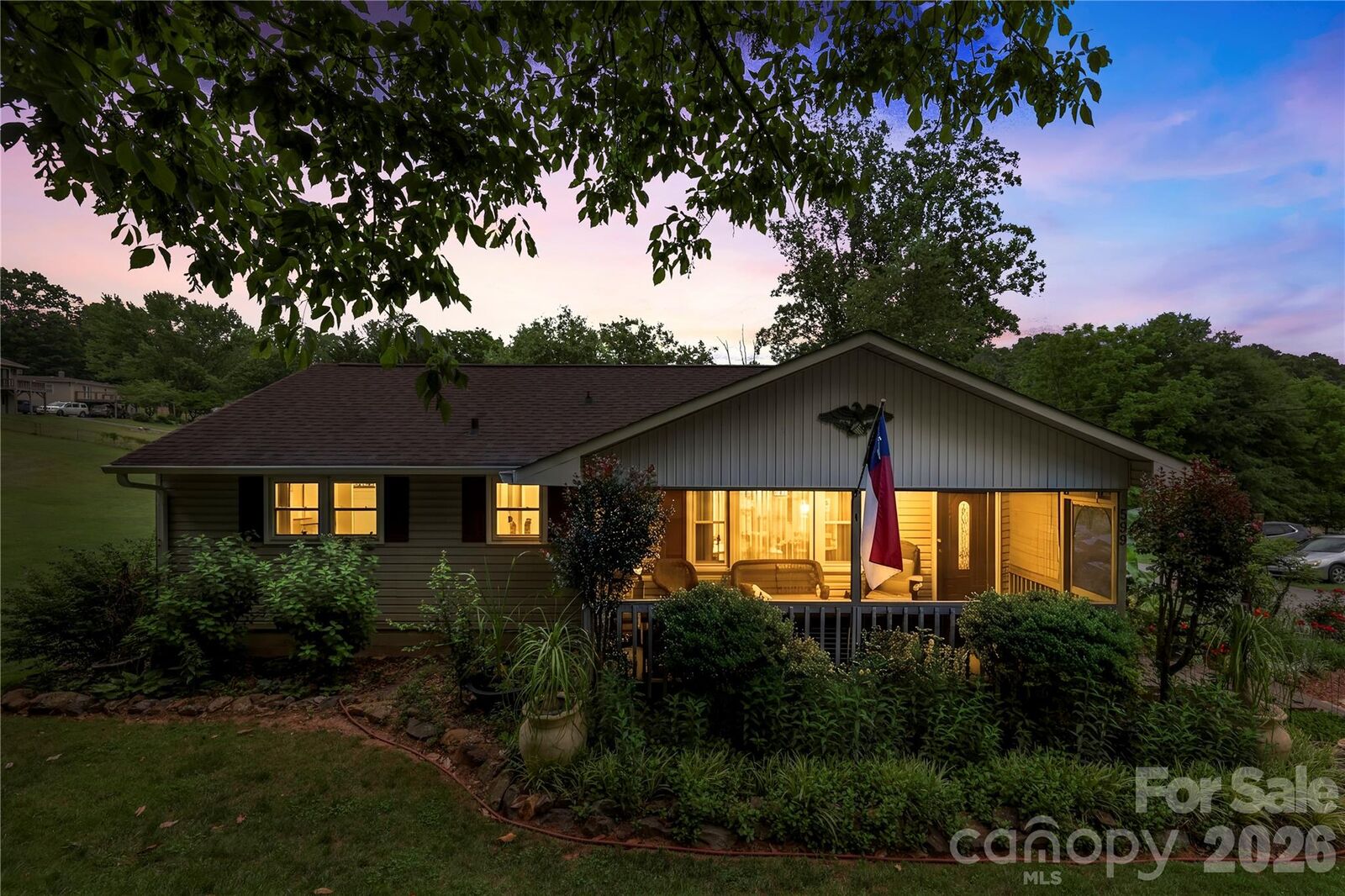 Property Photo: 611 Pole Creasman Road NC 28806