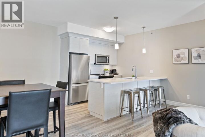 Property Photo:  728 Brownstone 407  ON N9K 0C4 