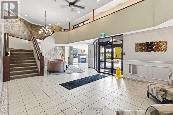 Property Photo: 323 Colborne Street 302 ON N6B 3N8