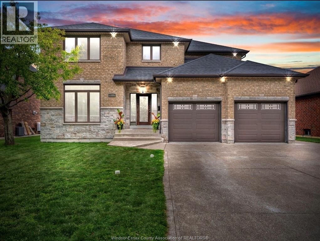 Property Photo: 510 Huron Street ON N9J 3Z4