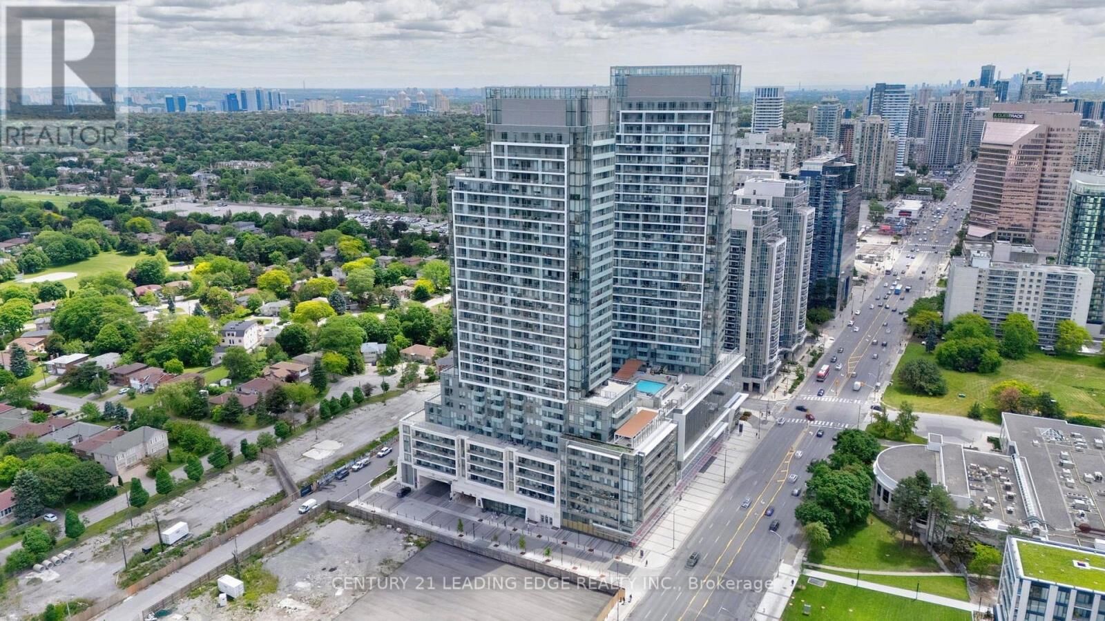 Property Photo: 7 Golden Lion Heights N908 ON M2M 0C1