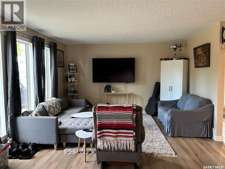 Property Photo: 531 6th Street SK S0K 2A0