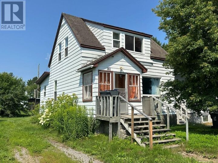 161 Bell Street — photo 1