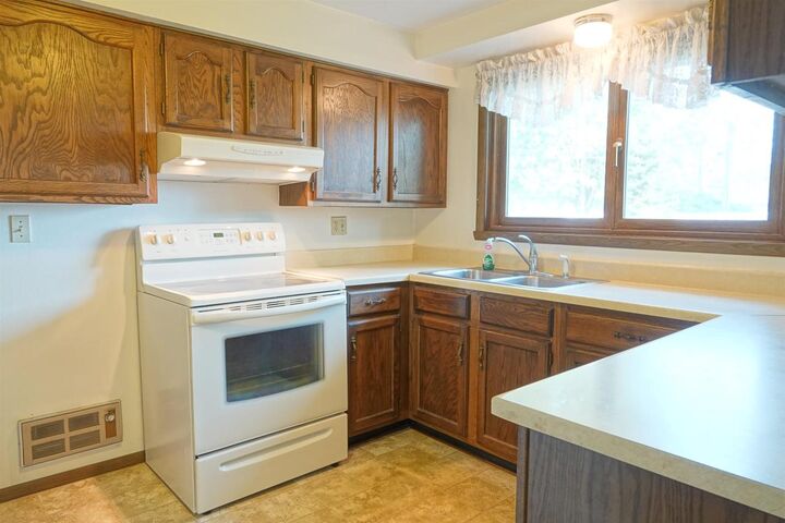 Property Photo: 406 E Pine Street WI 54405