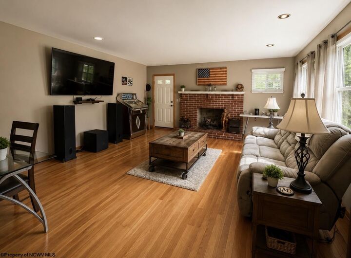 Property Photo: 114 Woodlyn Drive WV 26452