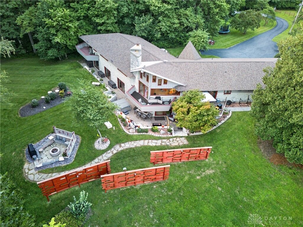 Property Photo:  1350 Childrens Home Road  OH 45365 