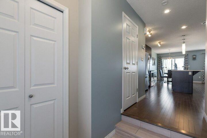 Property Photo:  3119 Carpenter Landing Landing SW  AB T6W 2Y8 