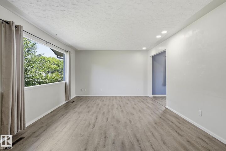 Property Photo: 10527 137 Avenue NW AB T5E 1Z1