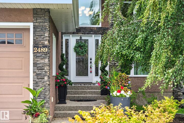 Property Photo: 2489 Martell Crescent NW AB T6R 0M7
