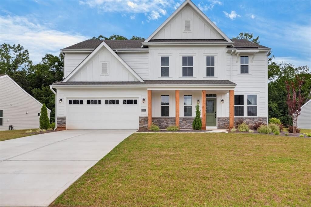 Property Photo: 180 Pickens Bluff Lane GA 30141