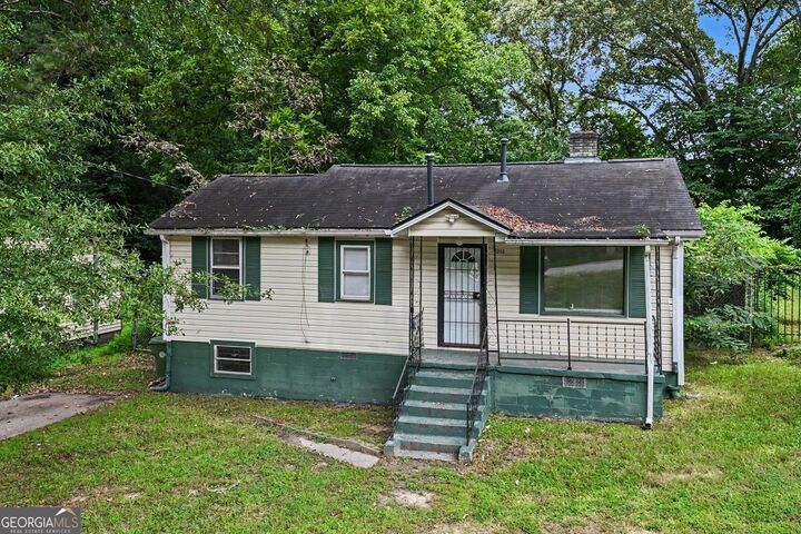 Property Photo: 2203 Tiger Flowers Drive NW GA 30314