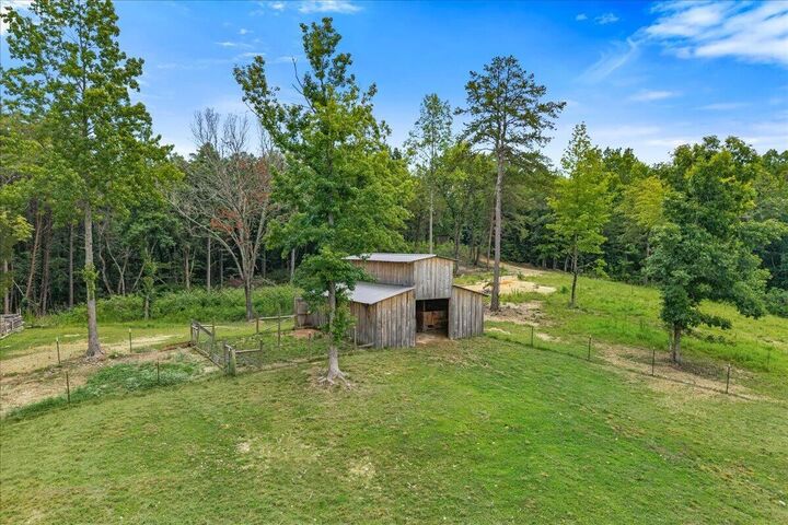 Property Photo:  611 Clear Creek Road  TN 37332 