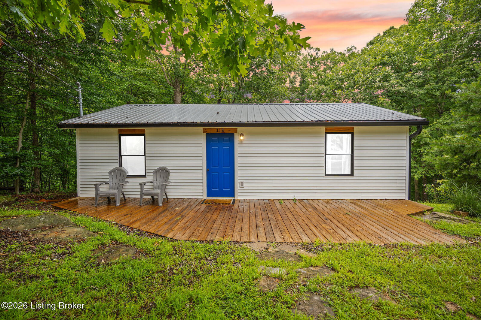 Property Photo: 318 Woodland Dr KY 42259