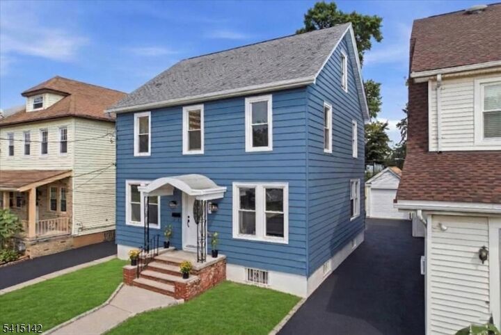 Property Photo:  21 Hazard Pl  NJ 07208 