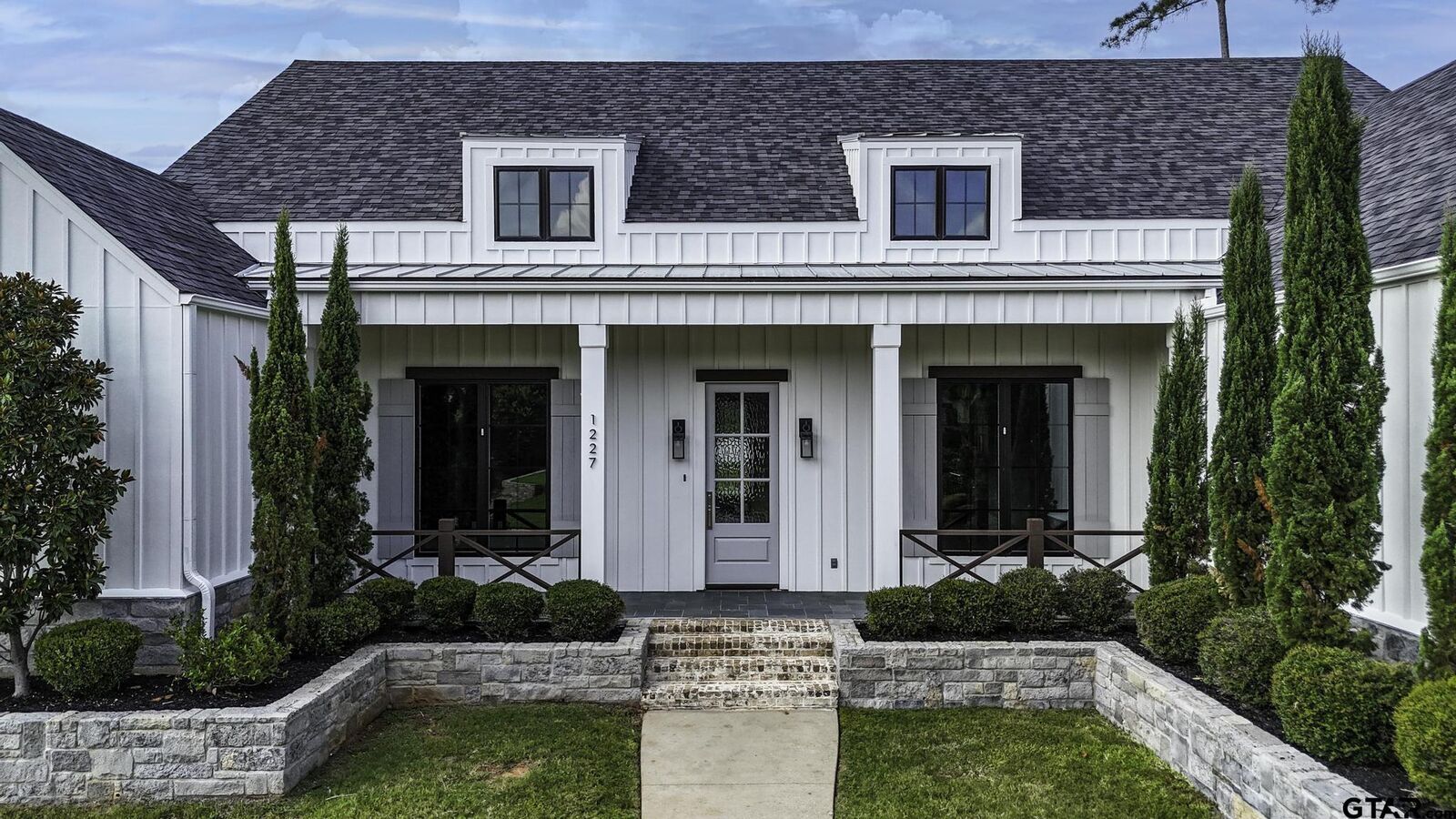 Property Photo: 1227 Colt Ln TX 75703