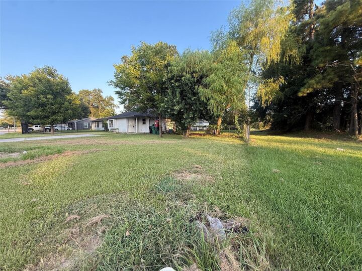 Property Photo:  9318 Sterlingshire Street  TX 77078 