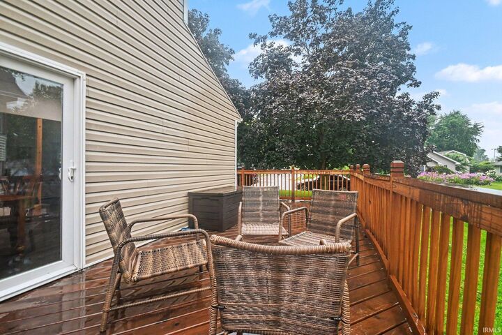 Property Photo:  523 E Spring Street  IN 46761 