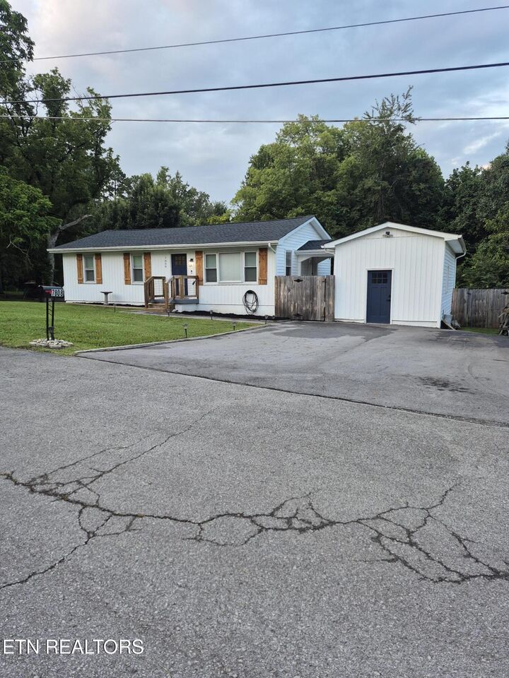 Property Photo:  7808 Wise Lane  TN 37920 