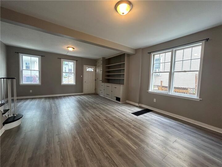 Property Photo:  110 Front Street  PA 18032 