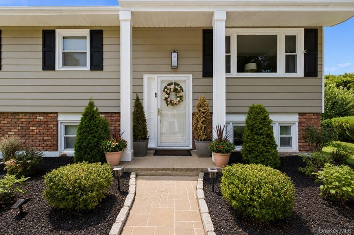 Property Photo:  19 McMillan Avenue  NY 10541 