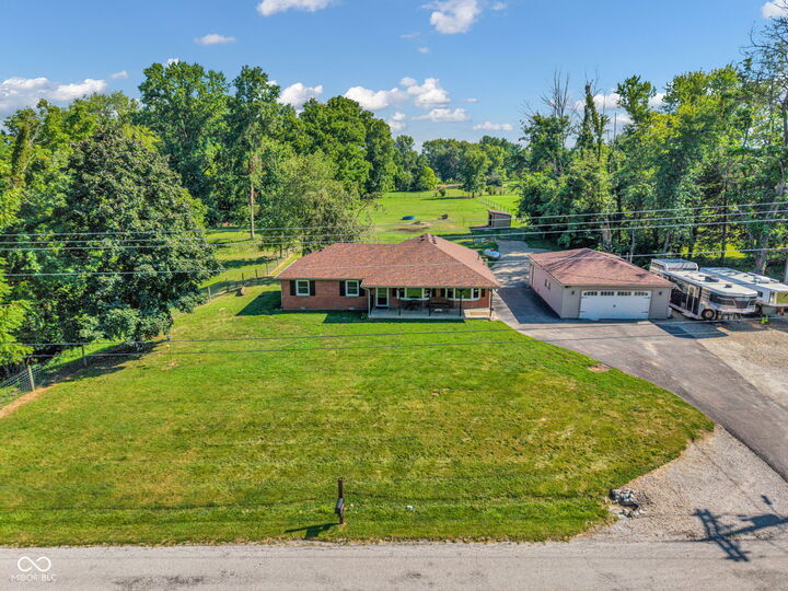 Property Photo:  5935 W County Road 200 S  IN 46122 