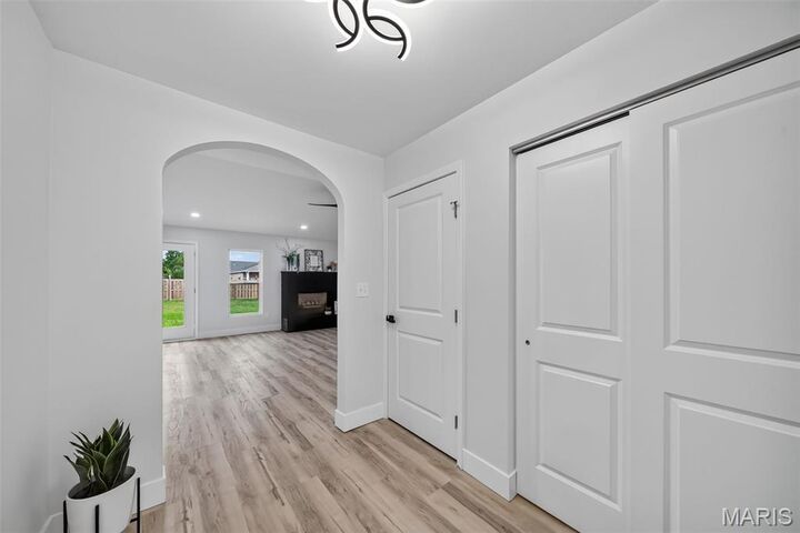 Property Photo: 87 Berretta MO 63390
