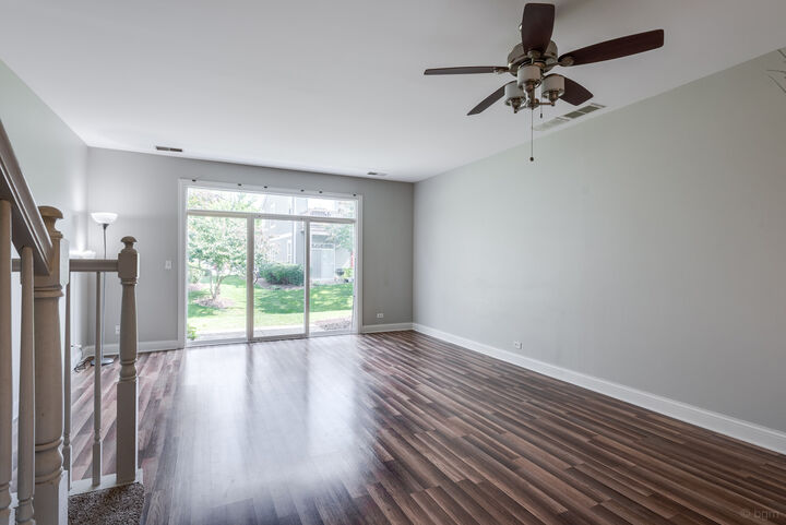 Property Photo:  806 Woodewind Drive  IL 60563 