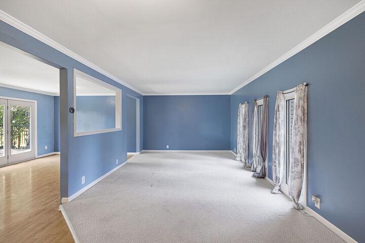 Property Photo:  624 Melrose Lane  IL 60401 
