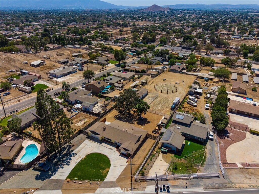 Property Photo: 4430 Crestview CA 92860